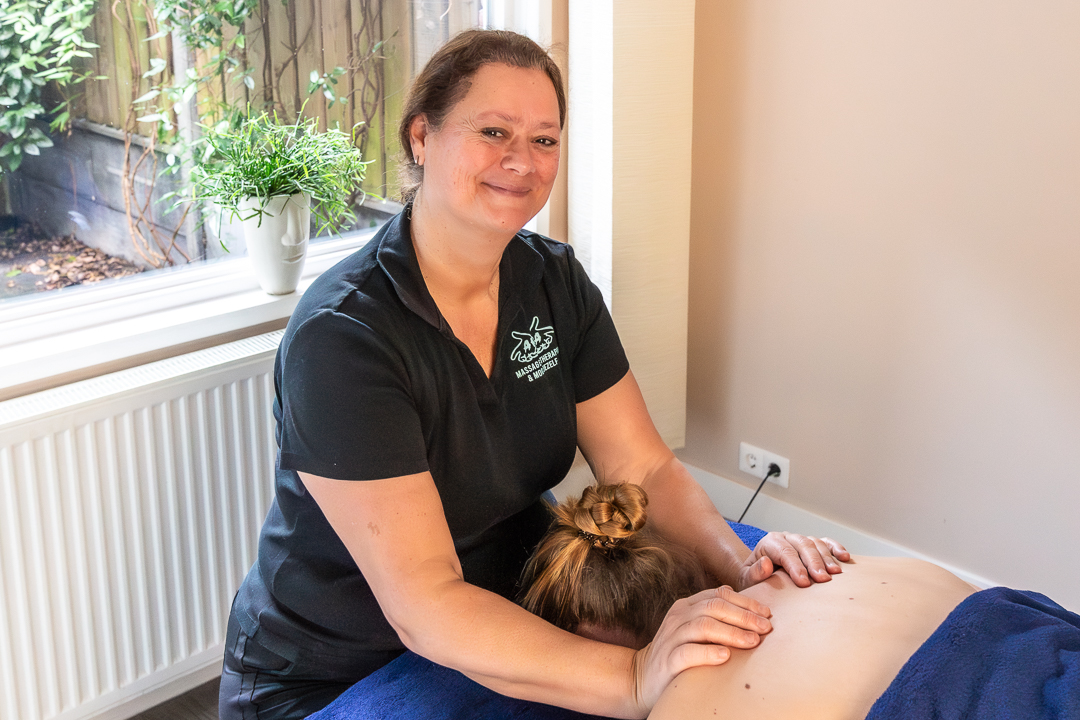 Foto Miriam eigenaar AHA Massage